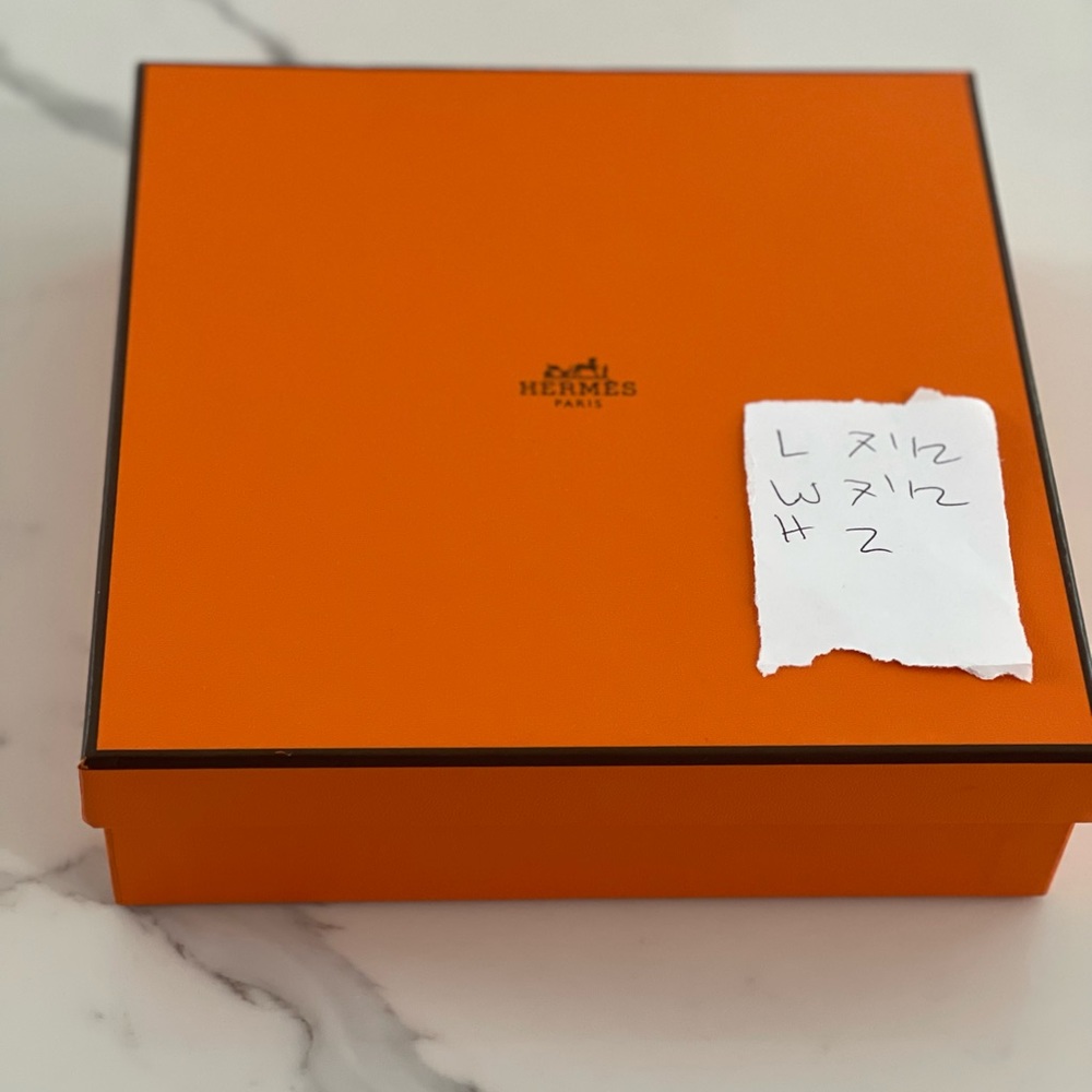 Hermes box